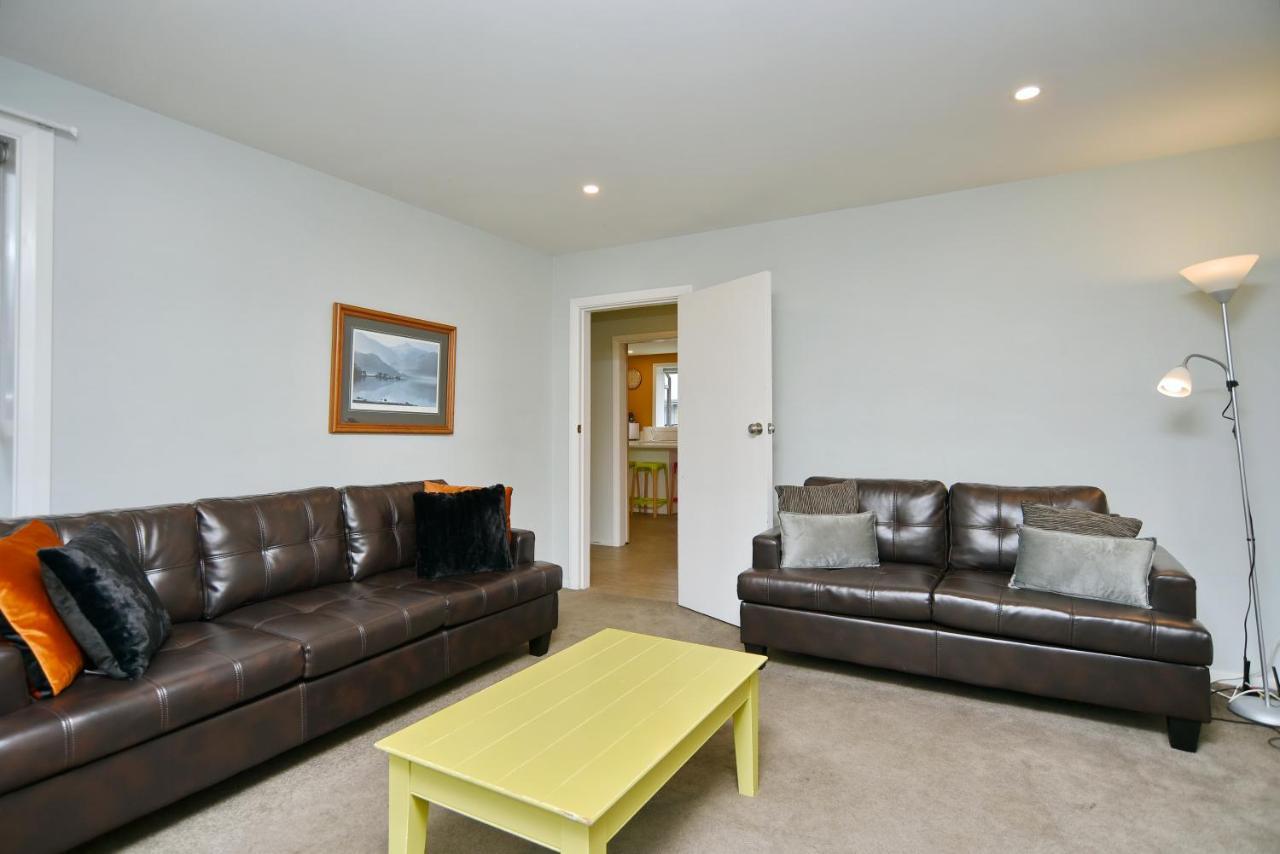 Charlesworth Villa - Christchurch Holiday Homes 外观 照片